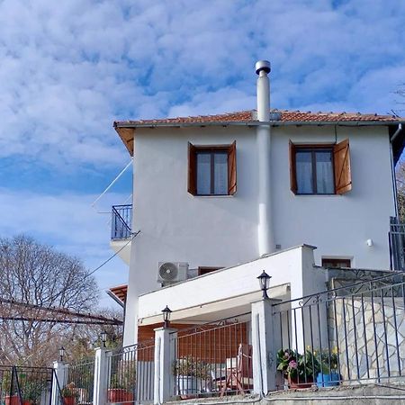 Stagiates Athena'S Guest House מראה חיצוני תמונה