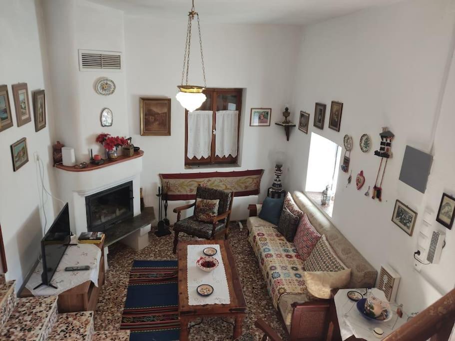 Stagiates Athena'S Guest House מראה חיצוני תמונה